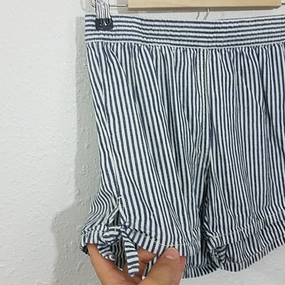 madewell XXS shorts blue white stripe knot detail - Picture 5 of 5